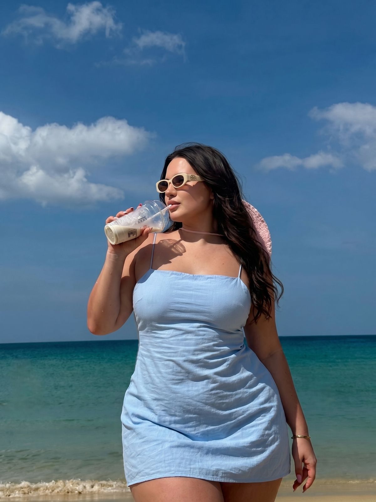 בתל אביב מעסה לעיסוי מרגיע חזקה