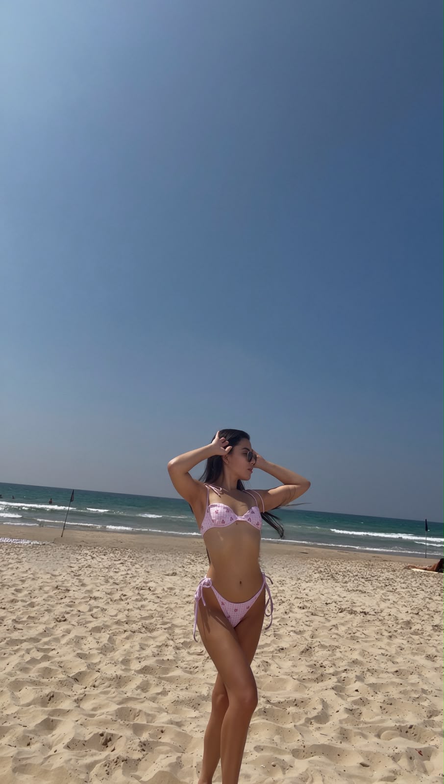 סלנה חדשה – ברזילאית תיירת 22 בנתניה