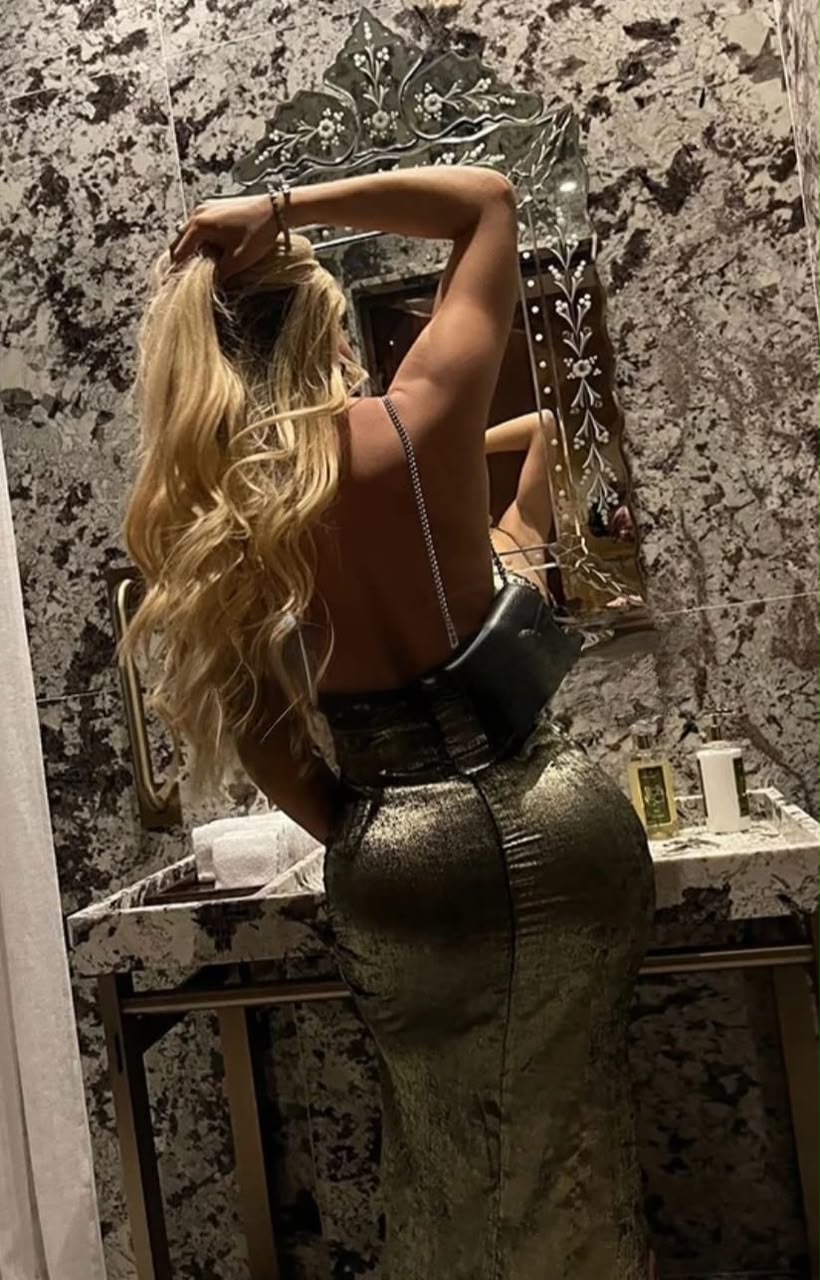 קלי – בחורה למסאג מפנק -תל אביב